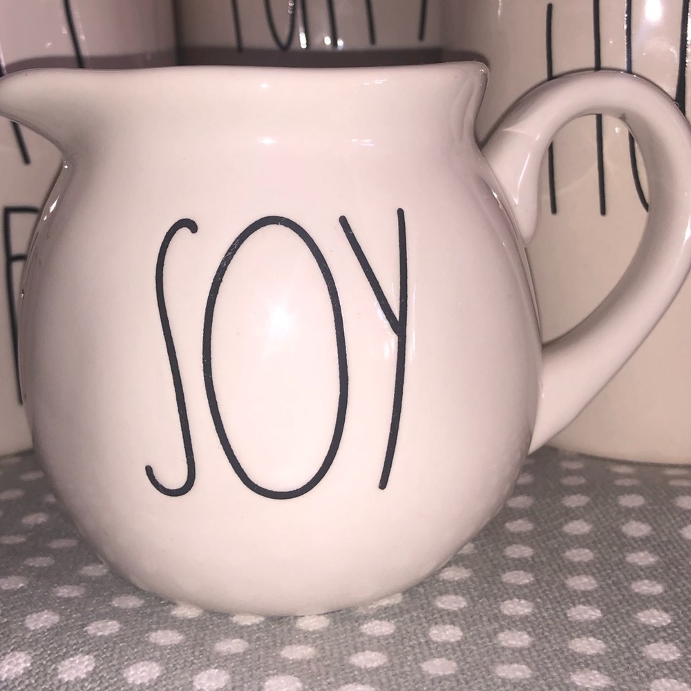 Rae Dunn soy pitcher